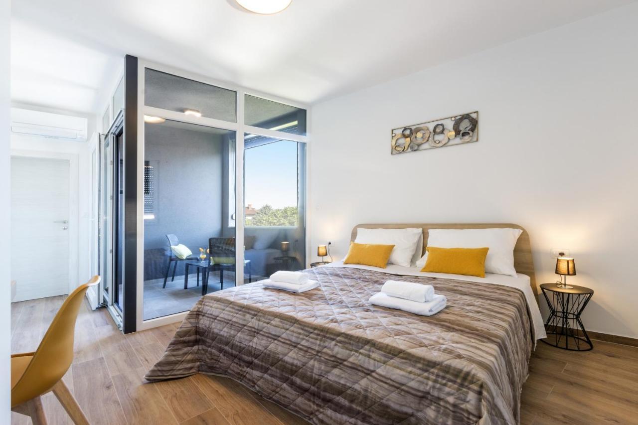 Modern 3-Bedroom Villa With A Private Pool PUY Eksteriør bilde